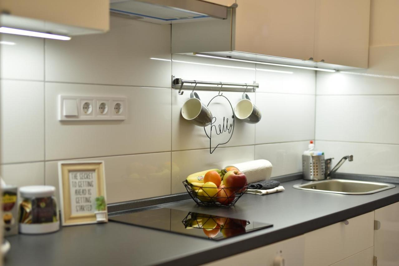 Kiralykut 1 Apartman - Ingyen Parkolas, Bicajok, Ac Szekesfehervar Exterior photo